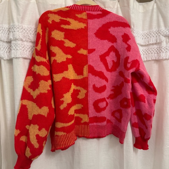 Boutique Leopard Colorblock Cardigan Sweater - Picture 4 of 5